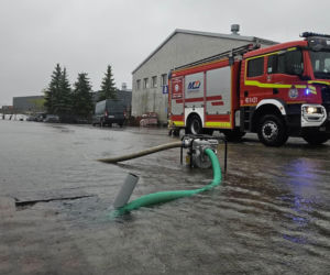 Awarie prądu i zalania. Pracowity weekend służb na Warmii i Mazurach