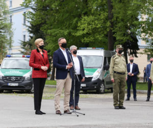 Nowy Sącz. Huczne urodziny straży granicznej. Para prezydencka odwiedziła funkcjonariuszy