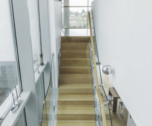 Projekt wnętrz domu w stylu minimalistycznym
