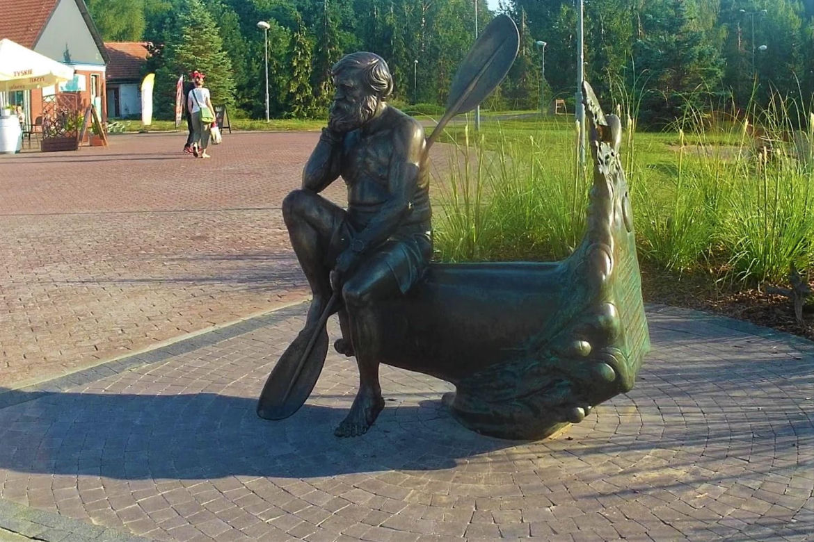 W Trzebieży stanął pomnik Aleksandra Doby
