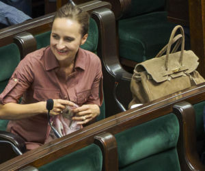 Powakacyjna rewia mody w Sejmie