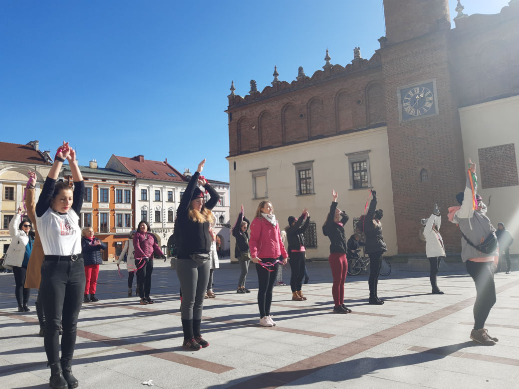 Taniec przeciw przemocy w Tarnowie