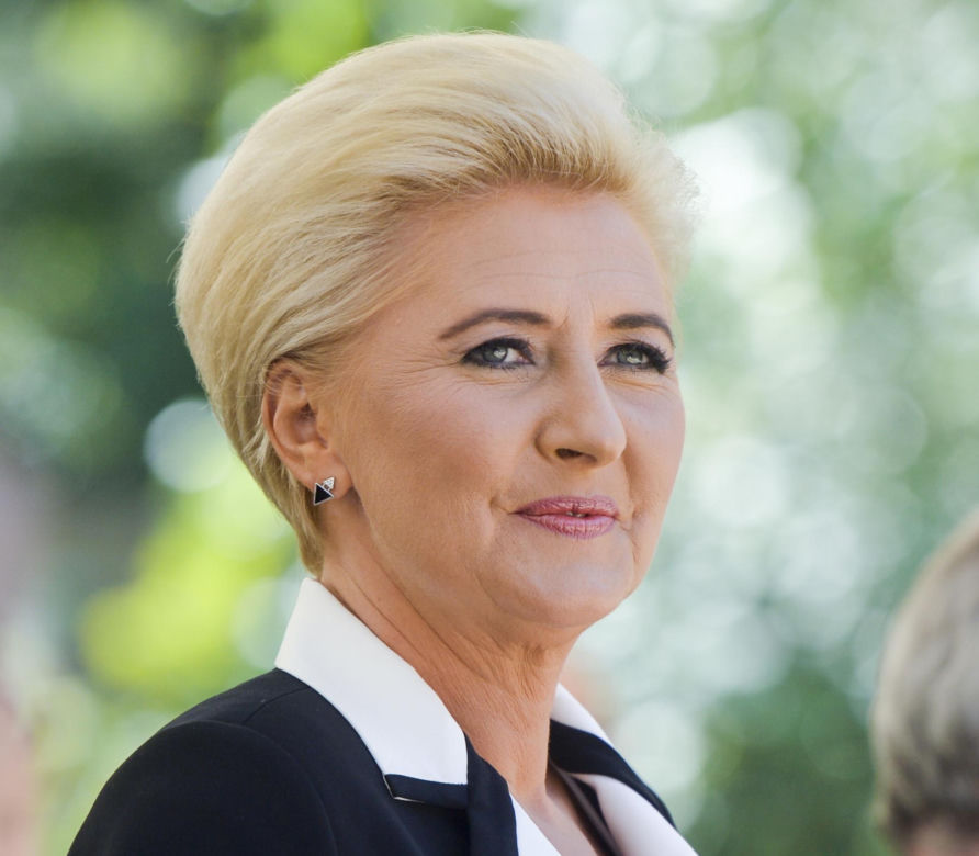 Wszystkie fryzury Agaty Dudy