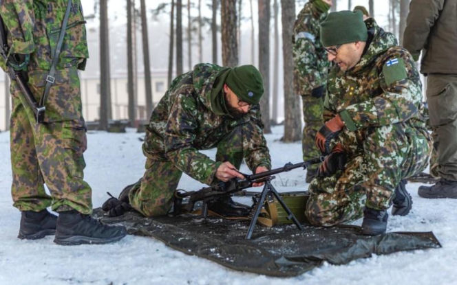 Finlandia - żołnierze podczas ćwiczeń