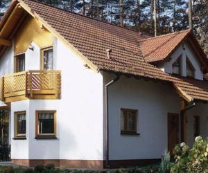 Lukarna z niższymi ściankami bocznymi