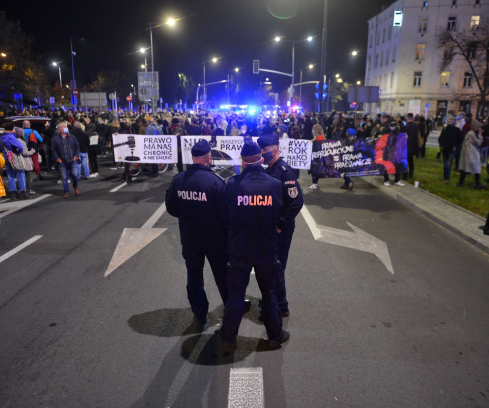 Policja nie chce walczyć z kobietami