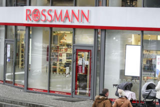 Promocja na perfumy w Rossmann. Idealne zapachy dla niej i dla niego