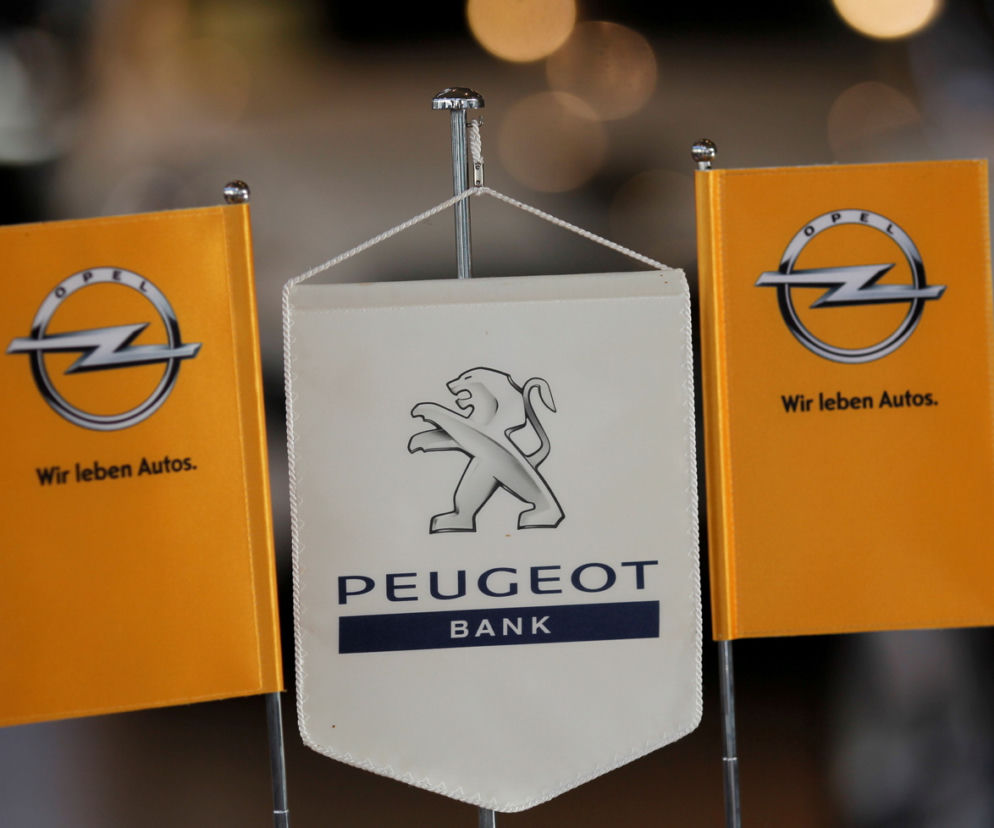 Peugeot przejmie Opla za 2,3 mld dol.