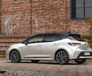 Toyota Corolla Hatchback 1.2 Turbo 116 KM 6 M/T 