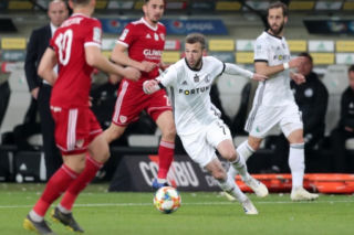 Legia przegrywa z Piastem i komplikuje swoją sytuację