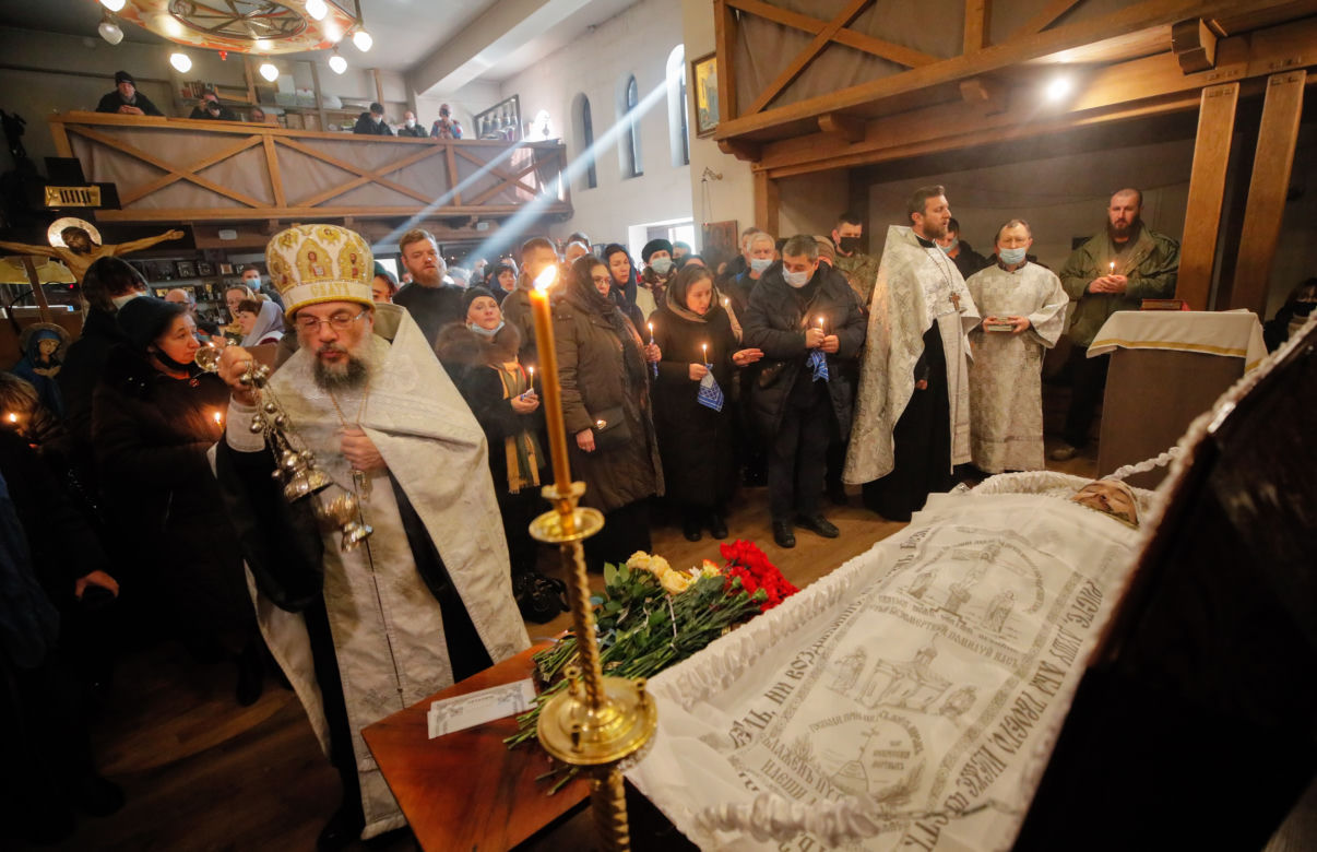 Pogrzeb zabitego przez Rosjan ukraińskiego żołnierza
