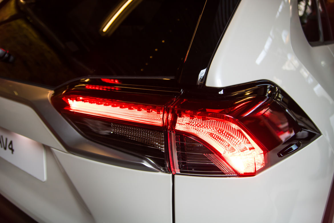 2019 Toyota RAV4 Hybrid - piąta generacja SUV-a