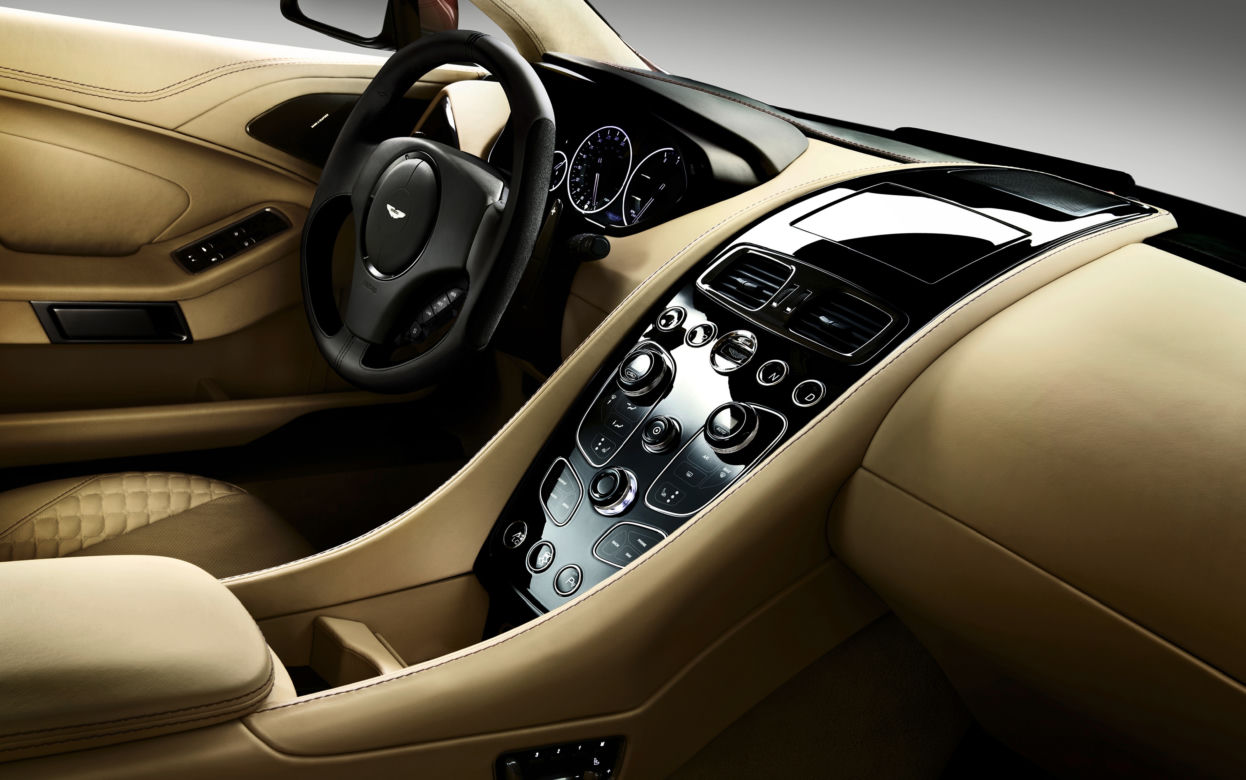 Aston Martin AM 310 Vanquish