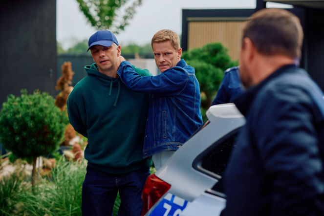 Na Wspólnej, odcinek 4315: Koniec bezkarności Kalskiego! Policja wsadzi go za kratki - ZDJĘCIA