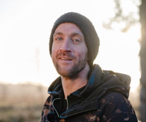 Łukasz z „Rolnik szuka żony 13” łączy technologię z naturą. Jego historia może zaskoczyć