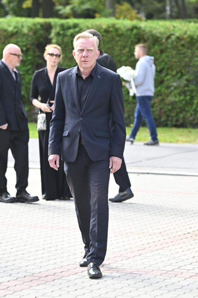Poruszający gest Karola Nawrockiego na pogrzebie Jana Frycza