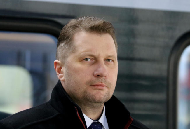 Czarnek nie wytrzymał. Nazwał Tuska „szaleńcem”. Tak ostro jeszcze nie było