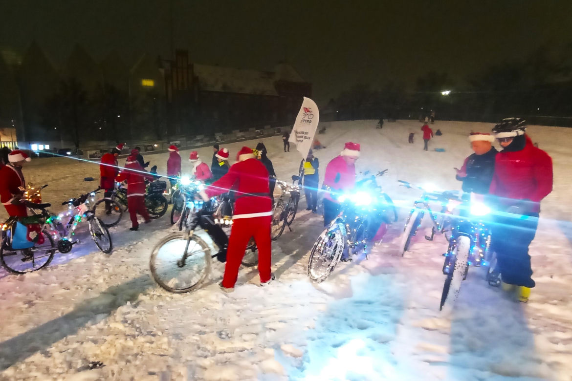Mikołaje na rowerach