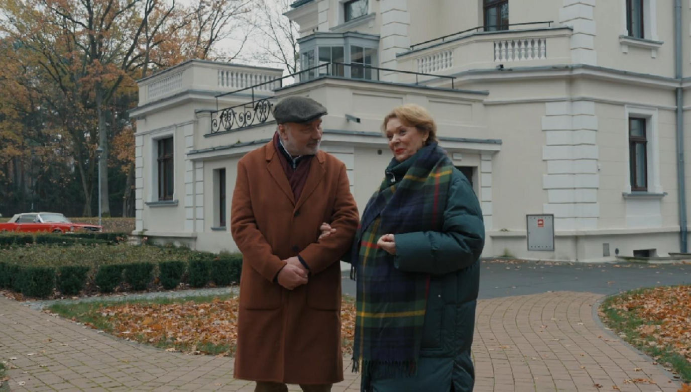 Barwy szczęścia, odcinek 3170. Andrzej (Leon Charewicz), Józefina (Elżbieta Jarosik)