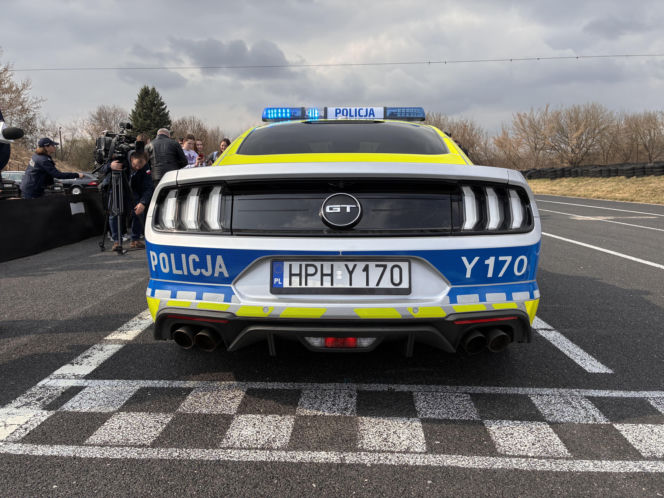 Ford Mustang w służbie radomskiej policji