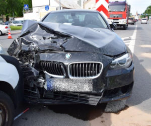 Kolizja trzech aut na ulicy Krakowskiej