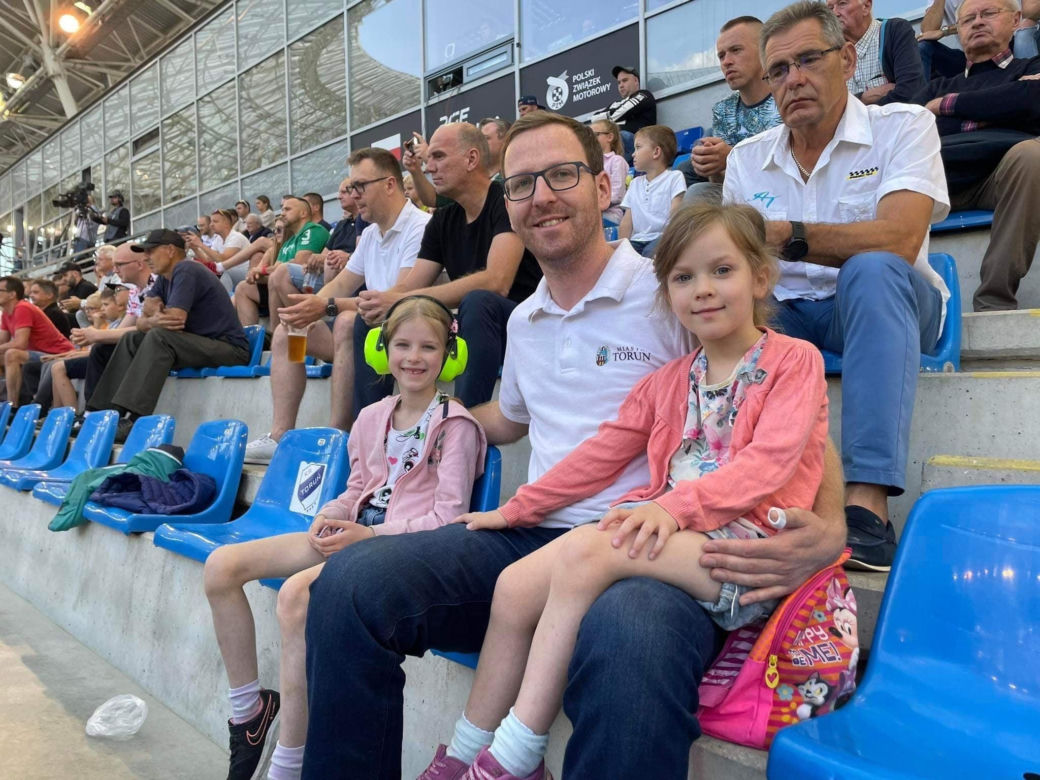 Radny Michał Rzymyszkiewicz z Torunia nie opuścił żadnej sesji i żadnego głosowania. Od 14 lat ma stuprocentową frekwencję
