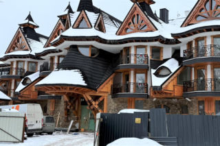 Hotel Bajkowy w centrum Zakopanego. Zdjęcia