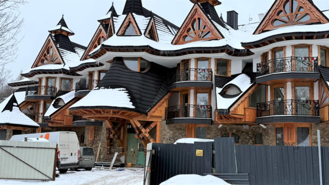 Hotel Bajkowy w centrum Zakopanego. Zdjęcia
