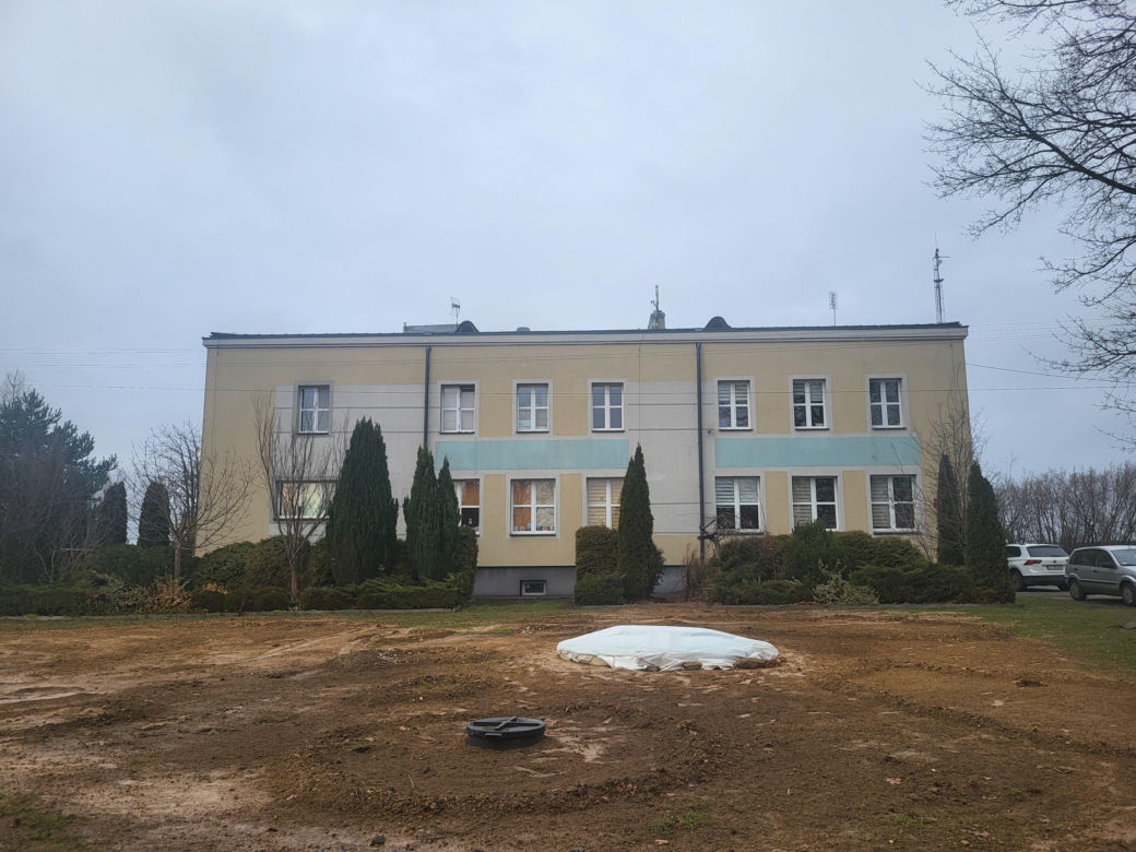 Nietoperze zamieszkały w szkole. To prawdziwa kolonia