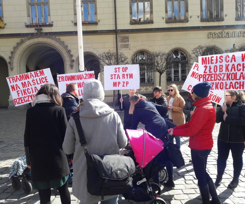 Na Maślicach brakuje miejsc w przedszkolach i szkołach