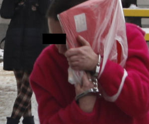 Wyrodna matka zgotowała Julce piekło. Latami wypalała jej kwasem rany na skórze!