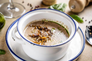 Zupa wiedeńska – kremowa ziemniaczana rozkosz na chłodne dni