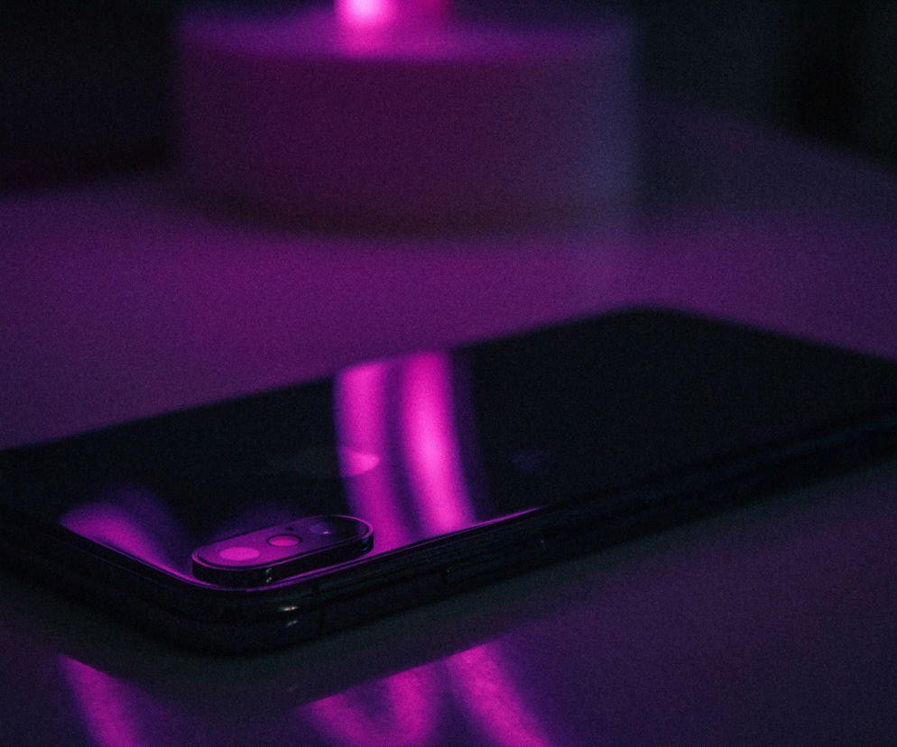 Telefon komórkowy