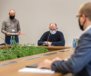 Spotkanie marszałka Całbeckiego i wicemarszałka Ostrowskiego z przedstawicielami branży gastronomicznej