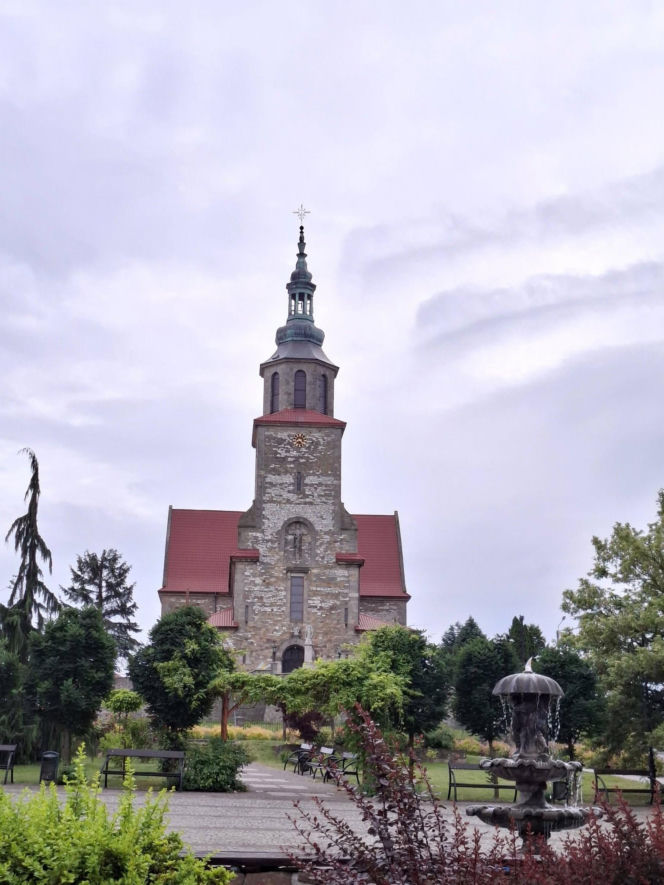 Łopuszno. Świętokrzyskie
