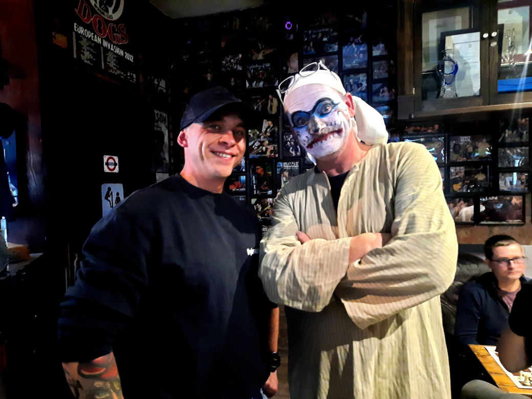Halloweenowy turniej szachowy w Hard Rock Pubie Pamela. Torunianie i goście bawili się doskonale