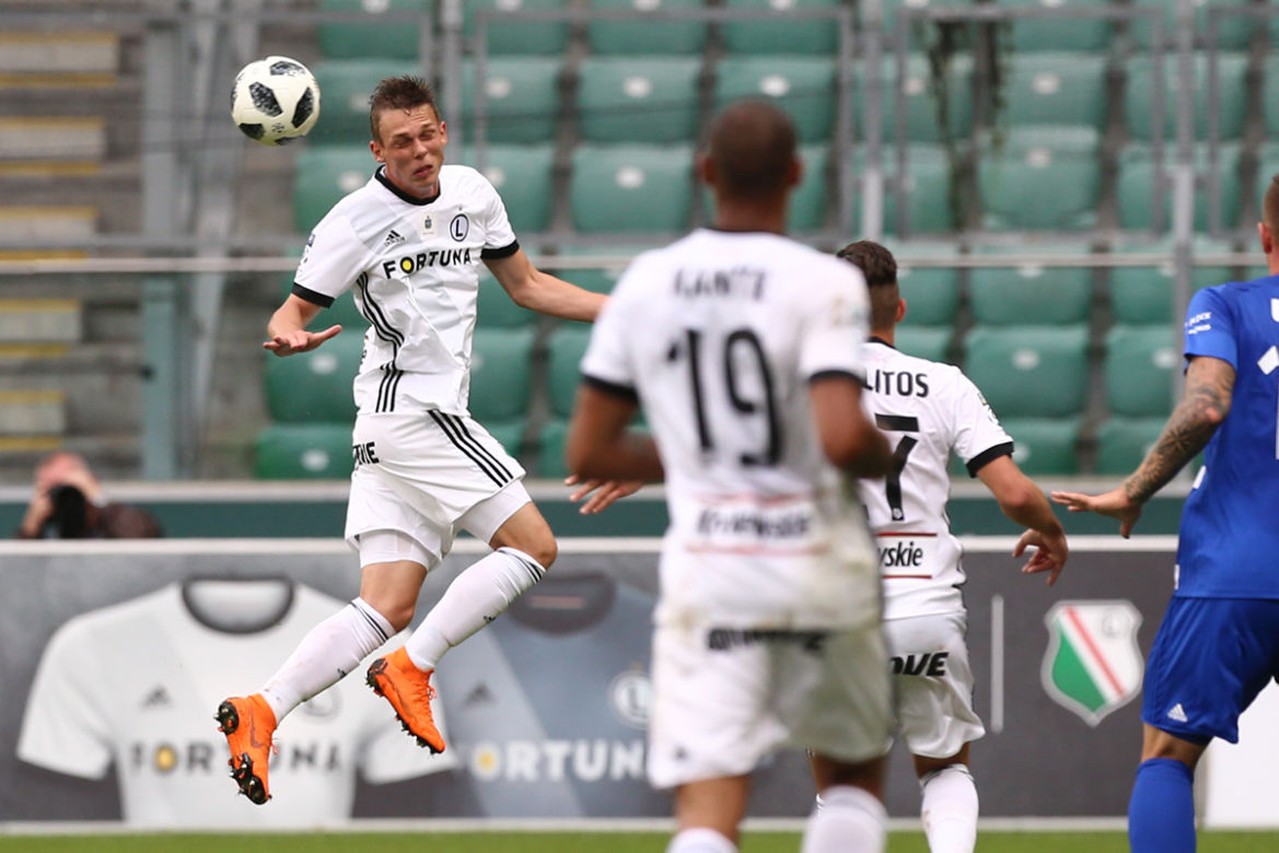 Legia pomaga seniorom 