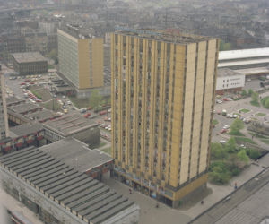Tak wyglądały Katowice w latach 1989-2004. Te zdjęcia to prawdziwe perełki! [GALERIA]