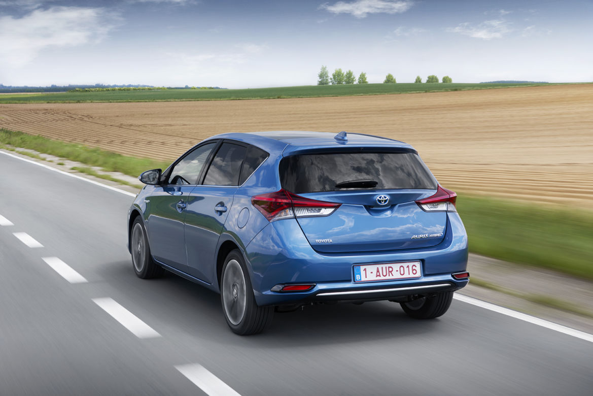 2015 Toyota Auris facelifting