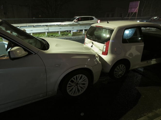 Stłuczka na wiadukcie