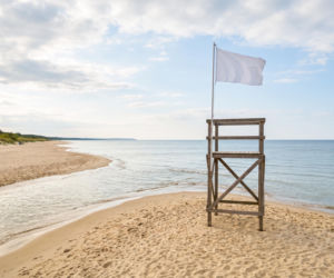 Sinice Chałupy. Czy w Chałupach można się kąpać 31.08? Flaga, warunki pogodowe