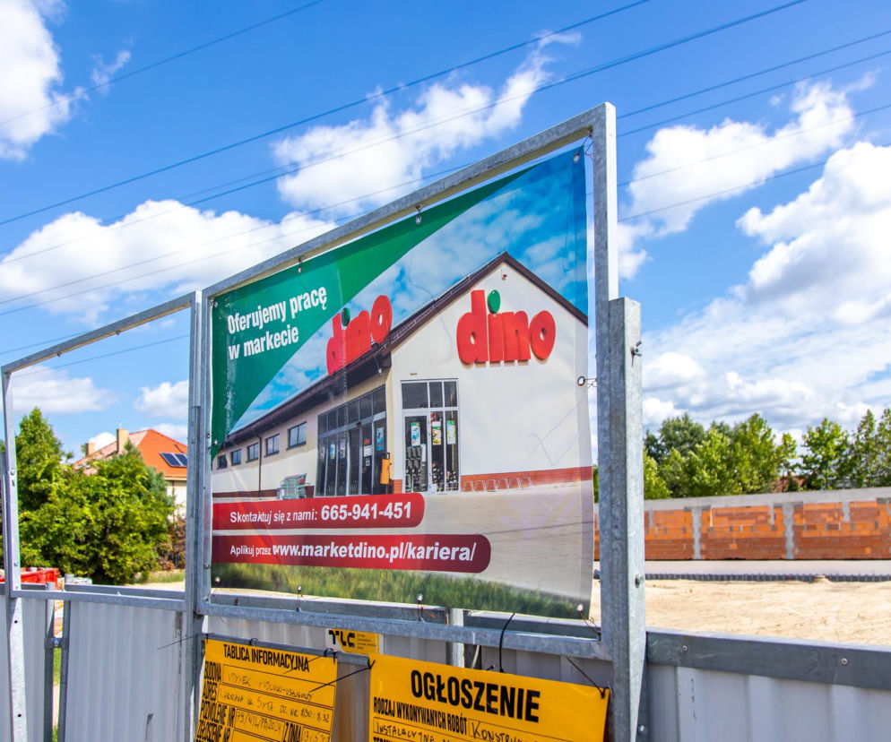 Dino przejmuje Warszawę. Aż trzy nowe sklepy! Gdzie i kiedy?