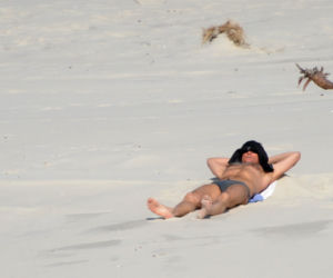 Jan Maria Jackowski na plaży
