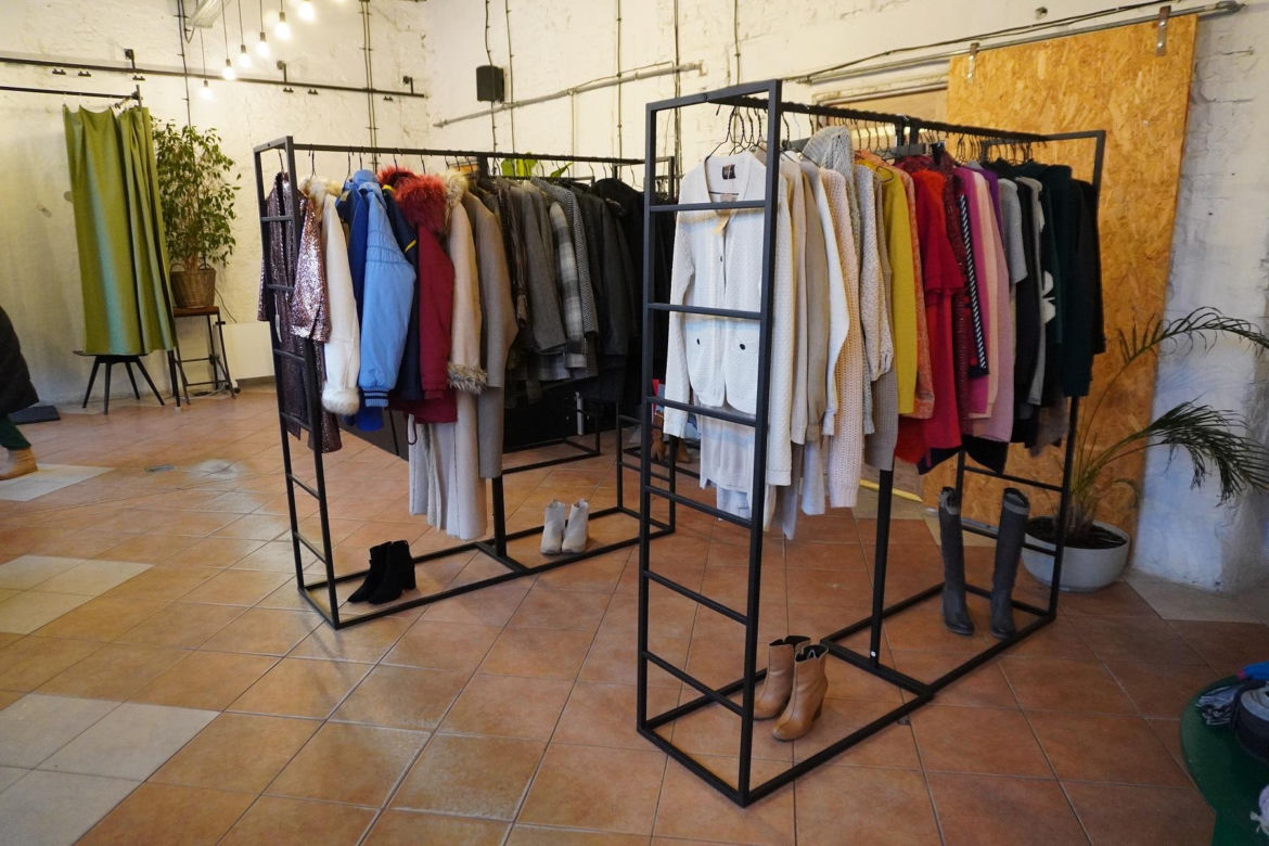 Drugi butik charytatywny fundacji Deszczu Kropelką. Działa na Ligocie w Katowicach