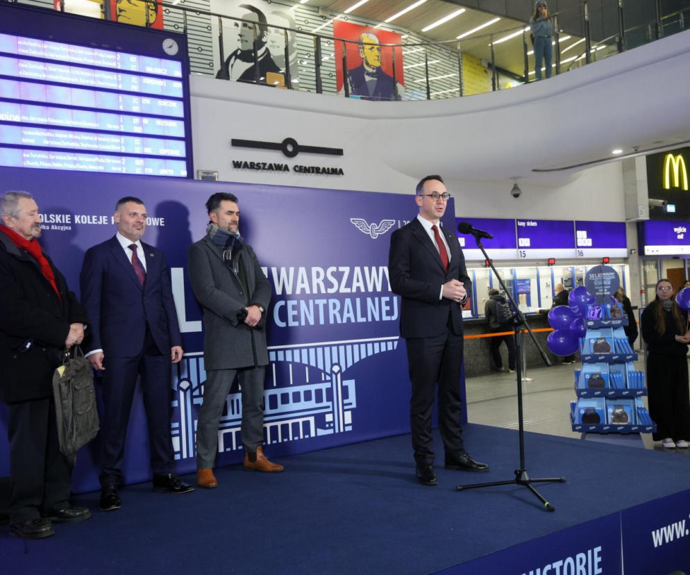 Huczne 50. urodziny dworca Warszawa Centralna. Na podróżnych czekają atrakcje