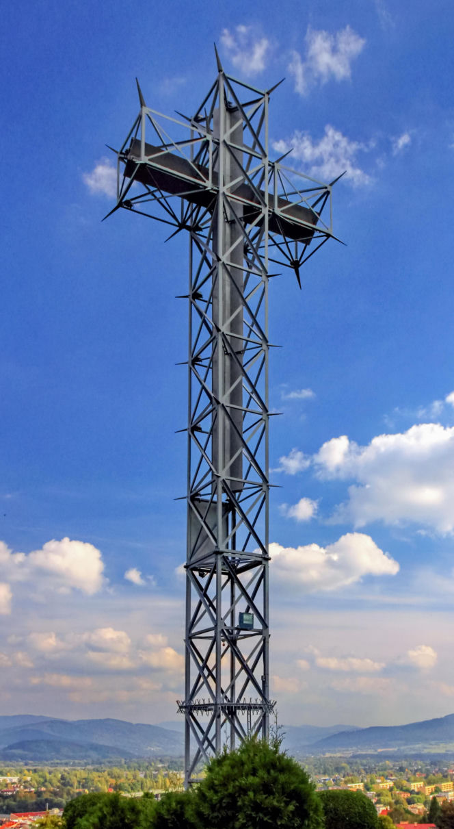 To jedno z najpiękniejszych miast Śląska Cieszyńskiego. Jan Długosz twierdził, że jest najstarsze