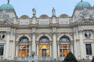 Remont Teatru Słowackiego. Nowy dach przywróci mu dawny blask