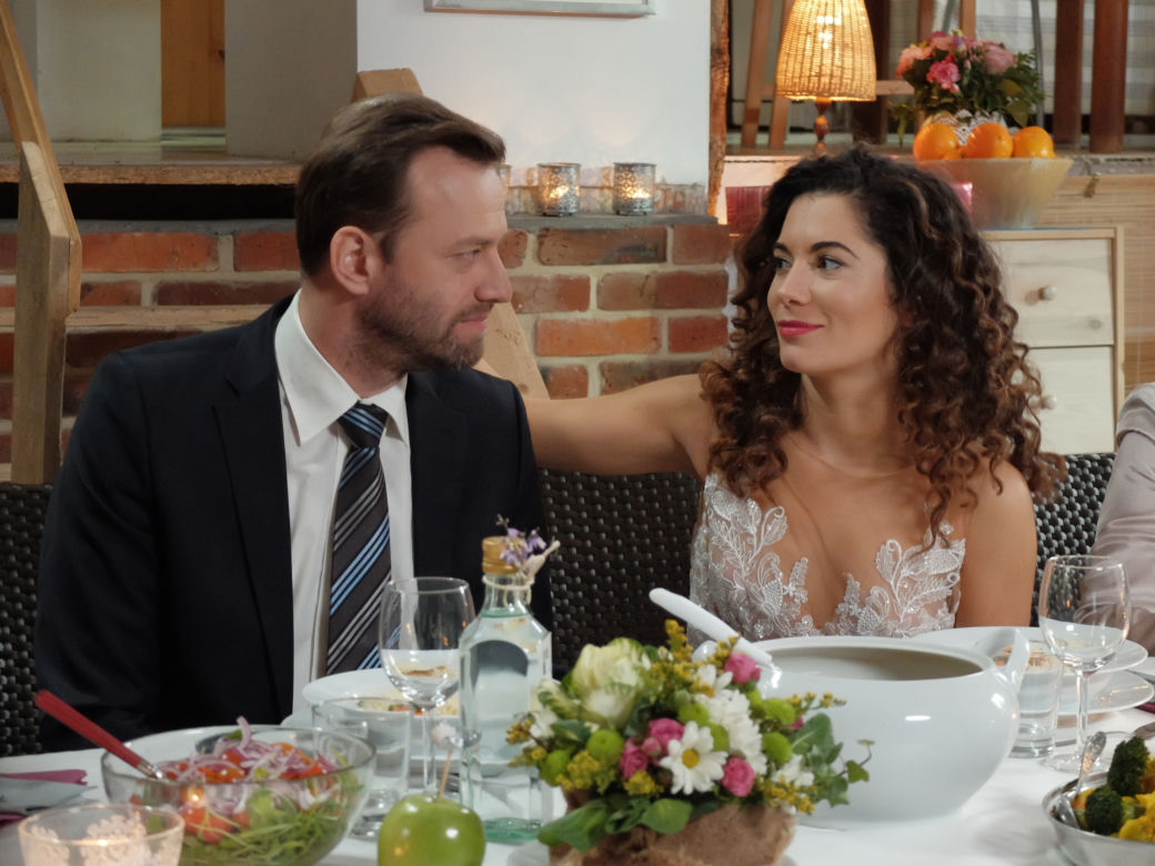 Pierwsza miłość. Norbert (Łukasz Konopka), Paulina (Julia Pogrebińska)