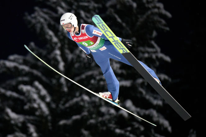 O której godzinie skoki dzisiaj na igrzyskach? W poniedziałek 16.02.2026 konkurs duetów!