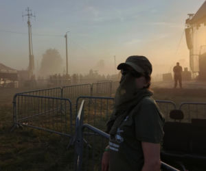 Zjawiskowe pokazy pirotechniczne, kurz i ryk silników